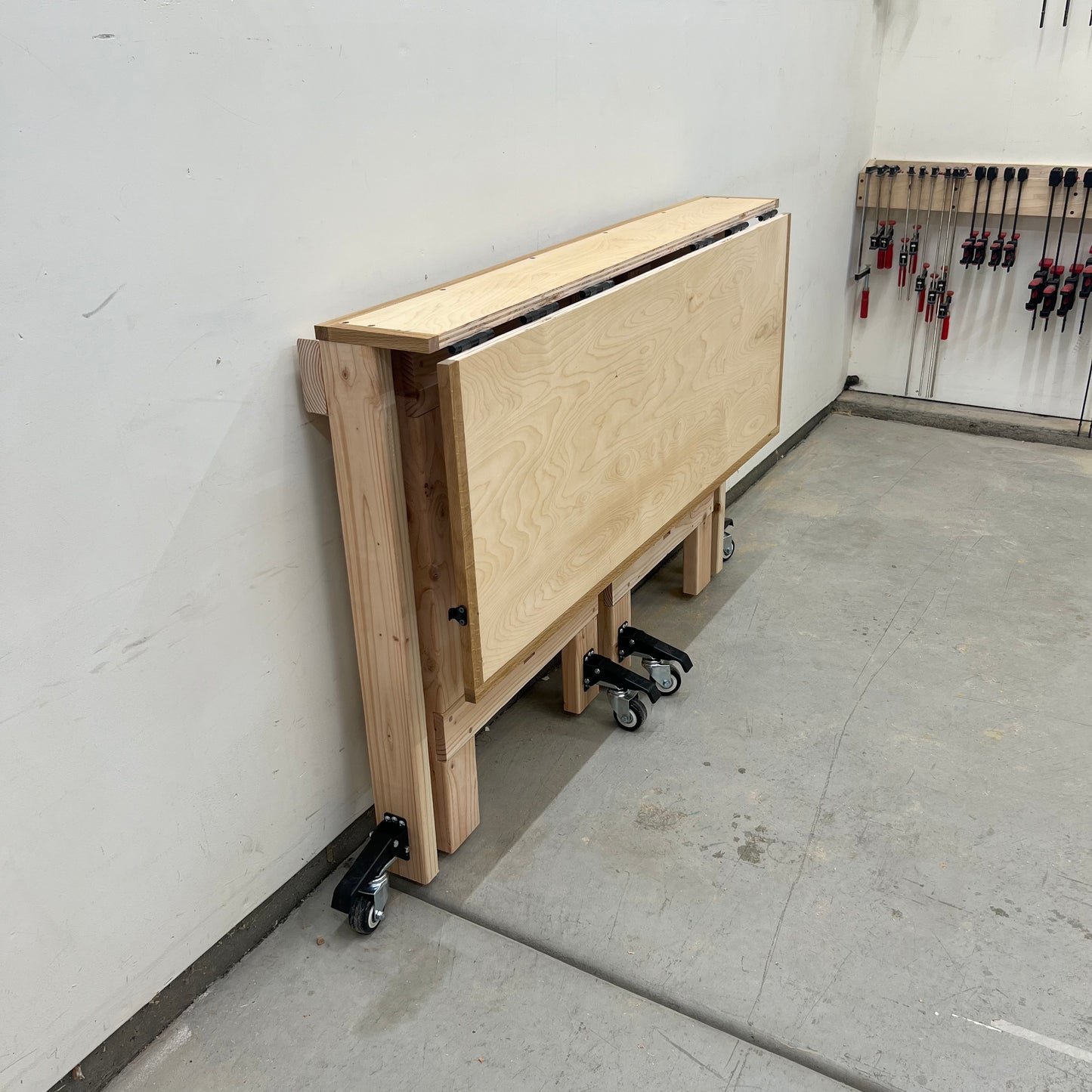 Lightweight Folding Workbench Plans - Written & Video