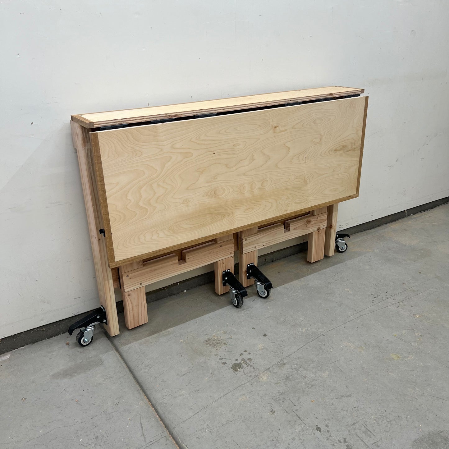 Lightweight Folding Workbench Plans - Written & Video