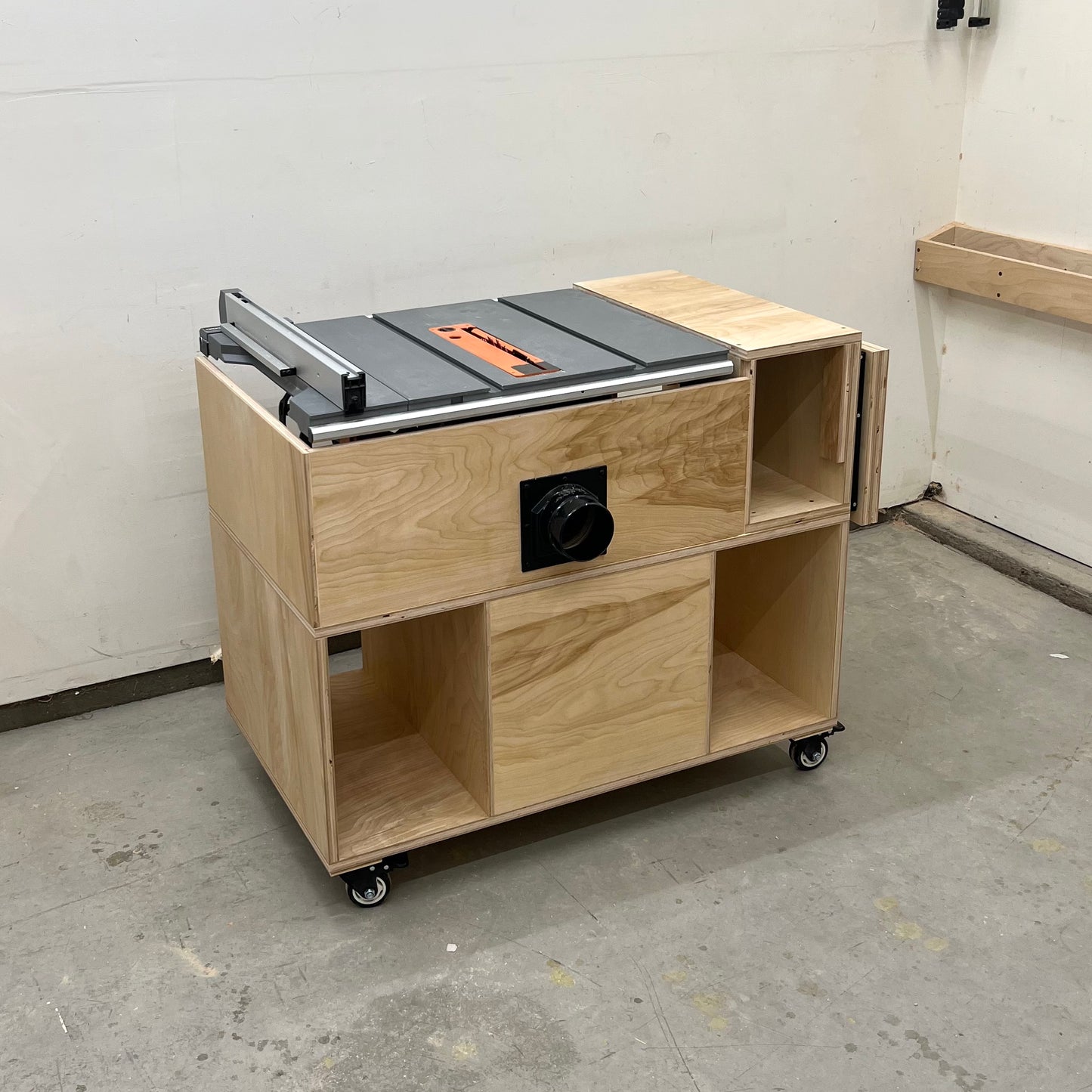 Mobile Table Saw Cart Plans - Written AND Video