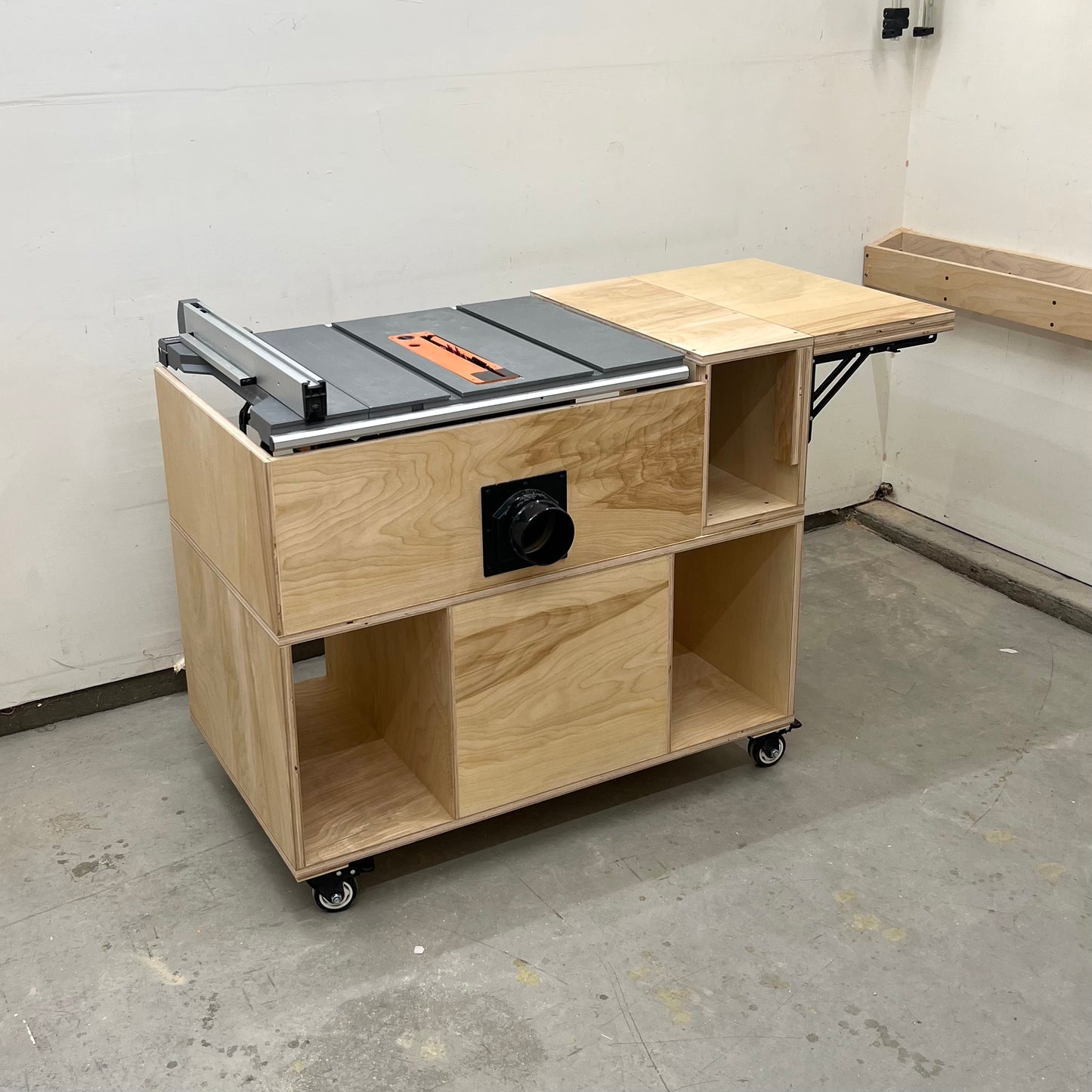 Mobile Table Saw Cart Plans - Written AND Video